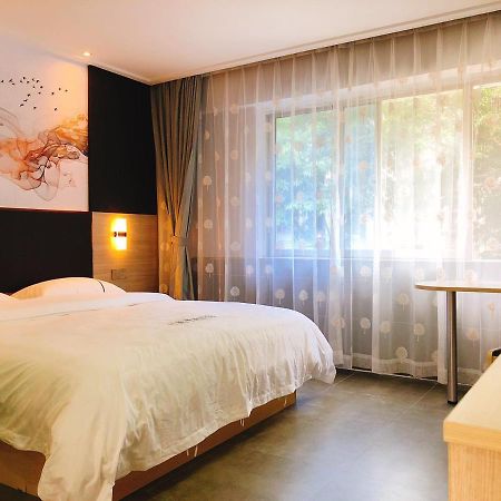 Shenzhen Hualian Boutique Hotel Exteriör bild